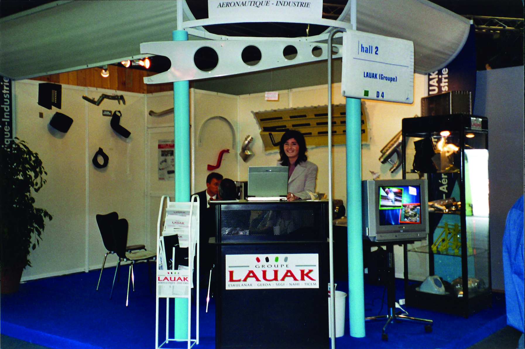 1ère présence pour le Groupe LAUAK au Salon International du Bourget 2003