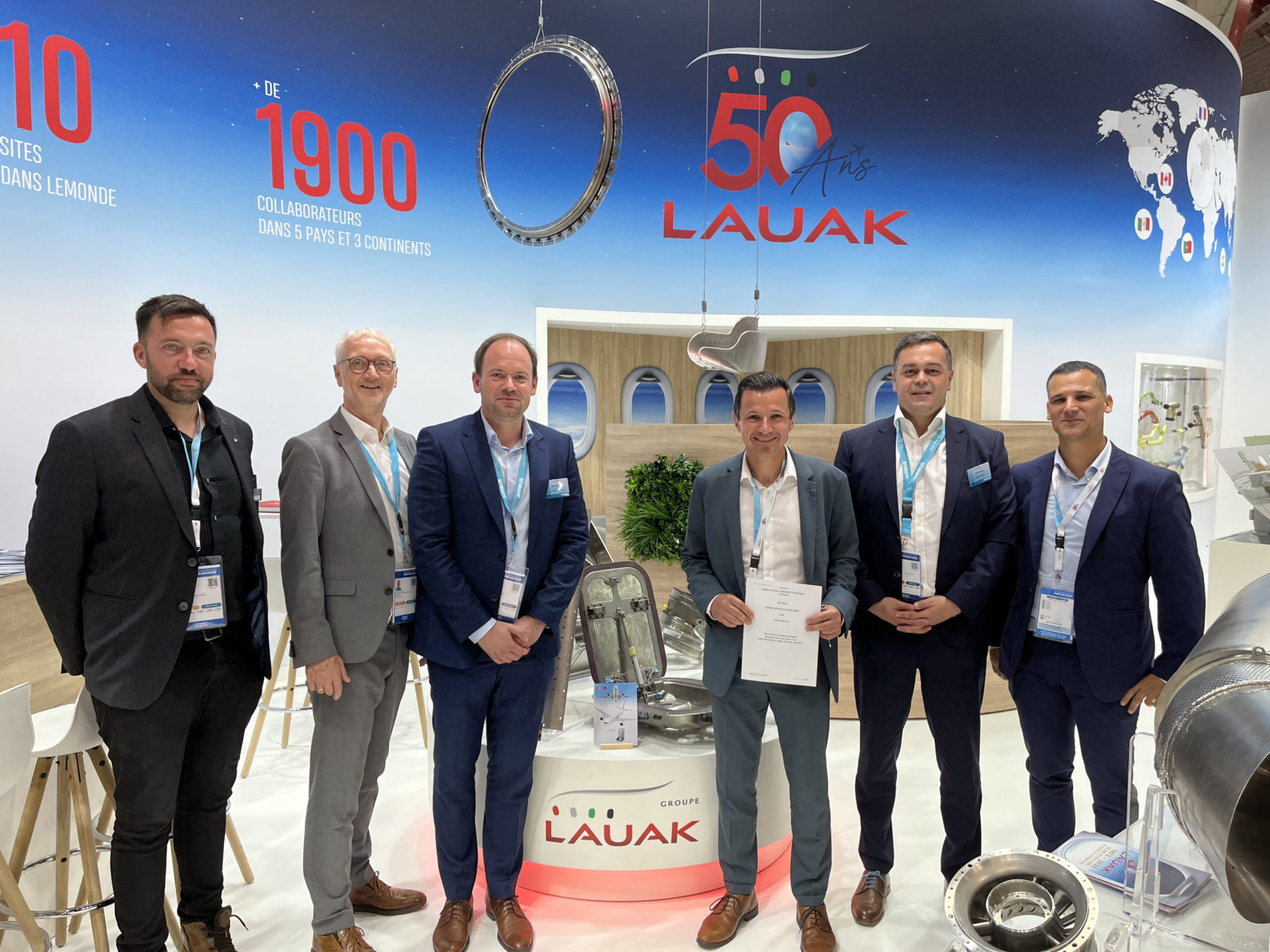 Signature officielle d'un nouveau contrat avec Airbus Aerostructures GmbH jusqu'à fin décembre 2030